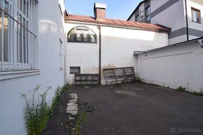 Jedná sa o objekt v pamiatkovej zóne mesta Banská Bystrica l