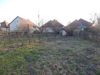 Typ: Rodinný dom Ulica: Šurany Obec: Šurany
Realitná kancelá