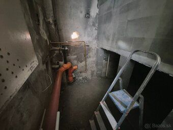 Ponúkam Vám na predaj dvojpodlažný rodinný dom v obci Kozáro