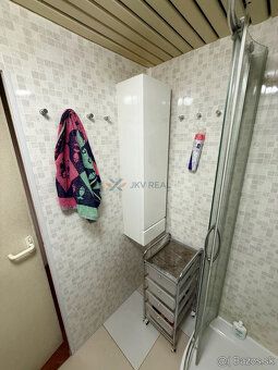 Predám exkluzívny 3-izbový byt vo výmere cca 79 m2 s veľkým 