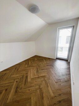 Na predaj Vám ponúkame moderný 4. izbový dvojpodlažný rodinn