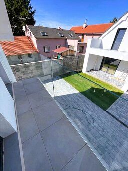 Na predaj Vám ponúkame moderný 4. izbový dvojpodlažný rodinn