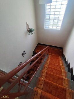 Exkluzívne ponúkame na predaj murovaný rodinný dom vo výnimo