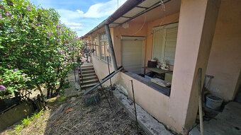 Ponúkame exkluzívne na predaj rodinný dom v obci Pukanec na 