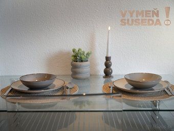 Typ: 3-izbový byt Ulica: Haburská Obec: Bratislava-Ružinov
P