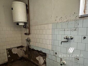 🏡 Na predaj starší rodinný dom v obci Imeľ 📍 Lokalita: Imeľ 