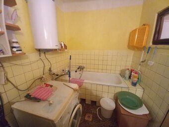 Ponúkam na predaj rodinný dom v obci Medovarce, okres Krupin