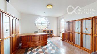 Alphareality.sk exkluzívne ponúka na prenájom polyfunkčný pr