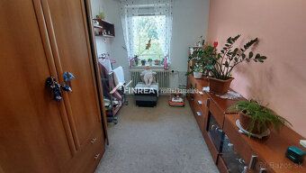 Na predaj ponúkame priestranný dvojpodlažný rodinný dom v ma