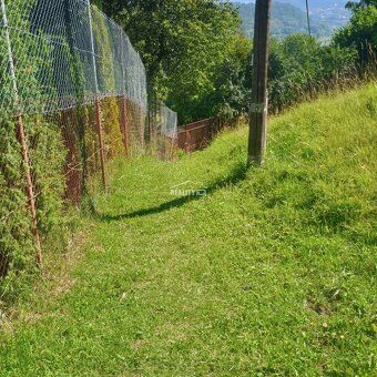 Ponúkame Vám exkluzívne na predaj pekný a slnečný rekreačný 