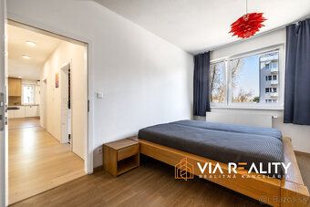 Typ: 4-izbový byt Mestská časť: Nivy Obec: Bratislava-Ružino