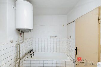 Ponúkame na predaj 2 izbový byt s výmerou 71m2, ktorý je súč