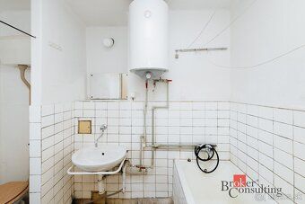 Ponúkame na predaj 2 izbový byt s výmerou 71m2, ktorý je súč