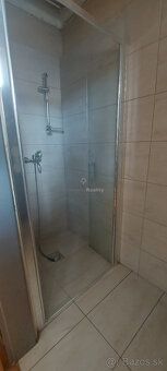 Typ: Sklad Ulica: Jazerná Obec: Košice-Nad jazerom
Diamond r