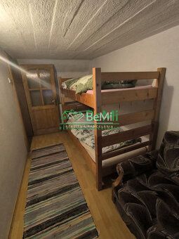 158-12-PEMOa
Ponúkame na predaj 3-izbový rodinný dom prípadn