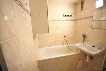 Typ: 3-izbový byt Ulica: Užhorodská Obec: Košice-Juh
Hľadáte