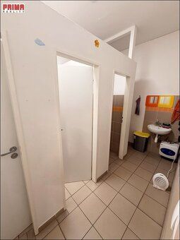 ID 3197 Prenájom: Skladová hala, 1058 m2, Žilina Rozloha: 10