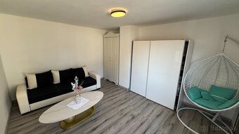 Conexia reality ponúka na predaj rodinný dom v tichej a poko