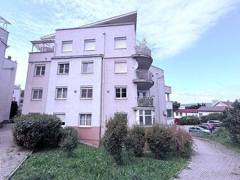Ponúkame na predaj výnimočný 3-izbový byt s atmosférou rodin