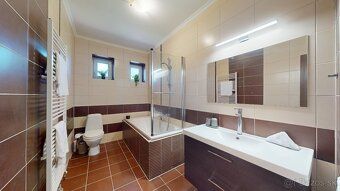 AVE estate ponúka na predaj priestranný samostatne stojací r