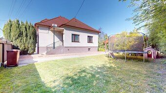AVE estate ponúka na predaj priestranný samostatne stojací r