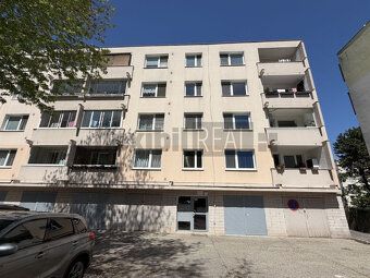 Hľadáte útulné bývanie pre väčšiu rodinu, širokú ponuku služ