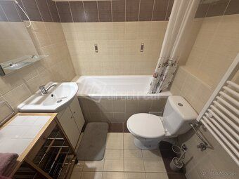 2 IZBOVÝ BYT 55 m2 + BALKÓN SO ZARIADENÍM, PARKOVACIE MIESTO