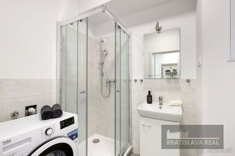 BRATISLAVA REAL: Ponúkam na prenájom pekný, zariadený byt s 