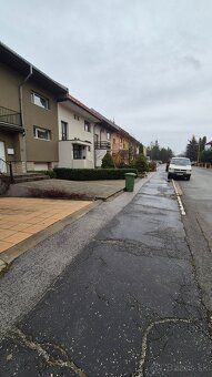 Exkluzívne ponúkam NOVO ZREKONŠTRUOVANÝ 2-IZBOVÝ BYT NA PREN