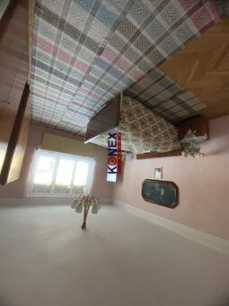 ID: 7615
 - rodinný dom sa nachádza v obci Kuzmice, ktorá di