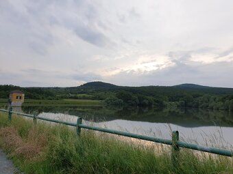 Ponúkame Vám na predaj pozemky rôznych výmer, v rôznych loka