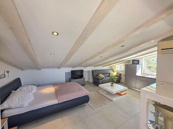 Predávame moderný dvojpodlažný byt s celkovou plochou 104 m²