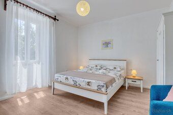 Základné informácie: Plocha: 96 m² Izby: 4 Lokalita: Kraljev
