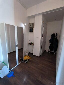 Tento moderný byt sa nachádza v srdci Rijeky, len pár krokov