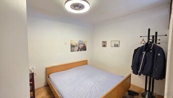 Tento moderný byt sa nachádza v srdci Crikvenice, len pár kr