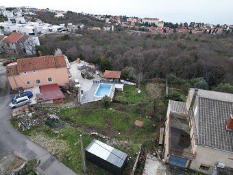 Na predaj je stavebný pozemok o rozlohe 430 m², nachádzajúci