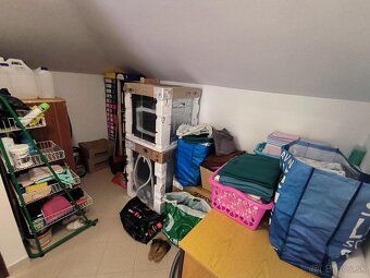 Predávame komerčný priestor na skvelej lokalite v Novi Vinod