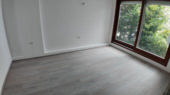 Tento priestranný dom sa nachádza v srdci Opatije, len 300 m
