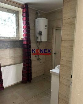 ID:2594
Ponúkame na predaj rodinný dom situovaný v tichej a 