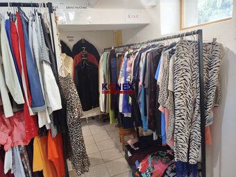 ID:2606
Ponúkame na predaj  obchodný nebytový priestor v Sni