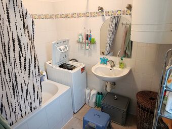 3-izbový byt so záhradou v pokojnej obci Libichava
Ponúkam n