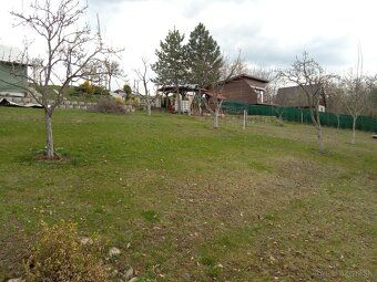 Predám záhradu o výmere necelých 10árov, 971m², v Krupine, l