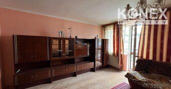 ID:3837
Ponúkame na predaj priestranný dvojgeneračný rodinný