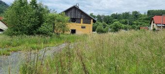 ponúkam na predaj stavebný pozemok v centre Levočskej doliny