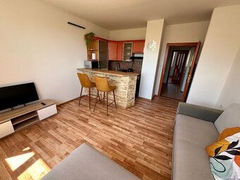 Ponúkam na prenájom útulný a funkčne riešený 2-izbový byt o 