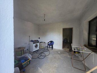 Tento krásny dom sa nachádza v malebnom meste Senj, len pár 