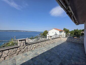 Predávame atraktívny apartmán na prvom poschodí, s celkovou 