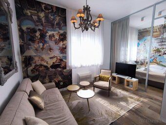 Predávame luxusne zariadené apartmány v centre Opatije. Apar