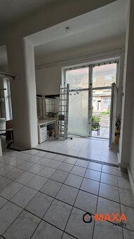 Ponúkame Vám na prenájom komerčný priestor na sídlisku Pily.