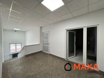 MAXA reality ponúka na prenájom priestranné kancelárske prie
